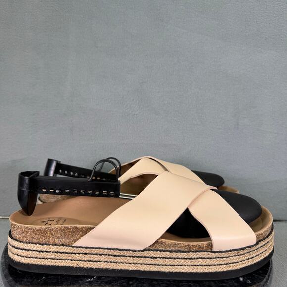 Aquatalia Ariana Sandals Leather Crossover
Platform Women’s Size 11 US - Picture 3 of 8
